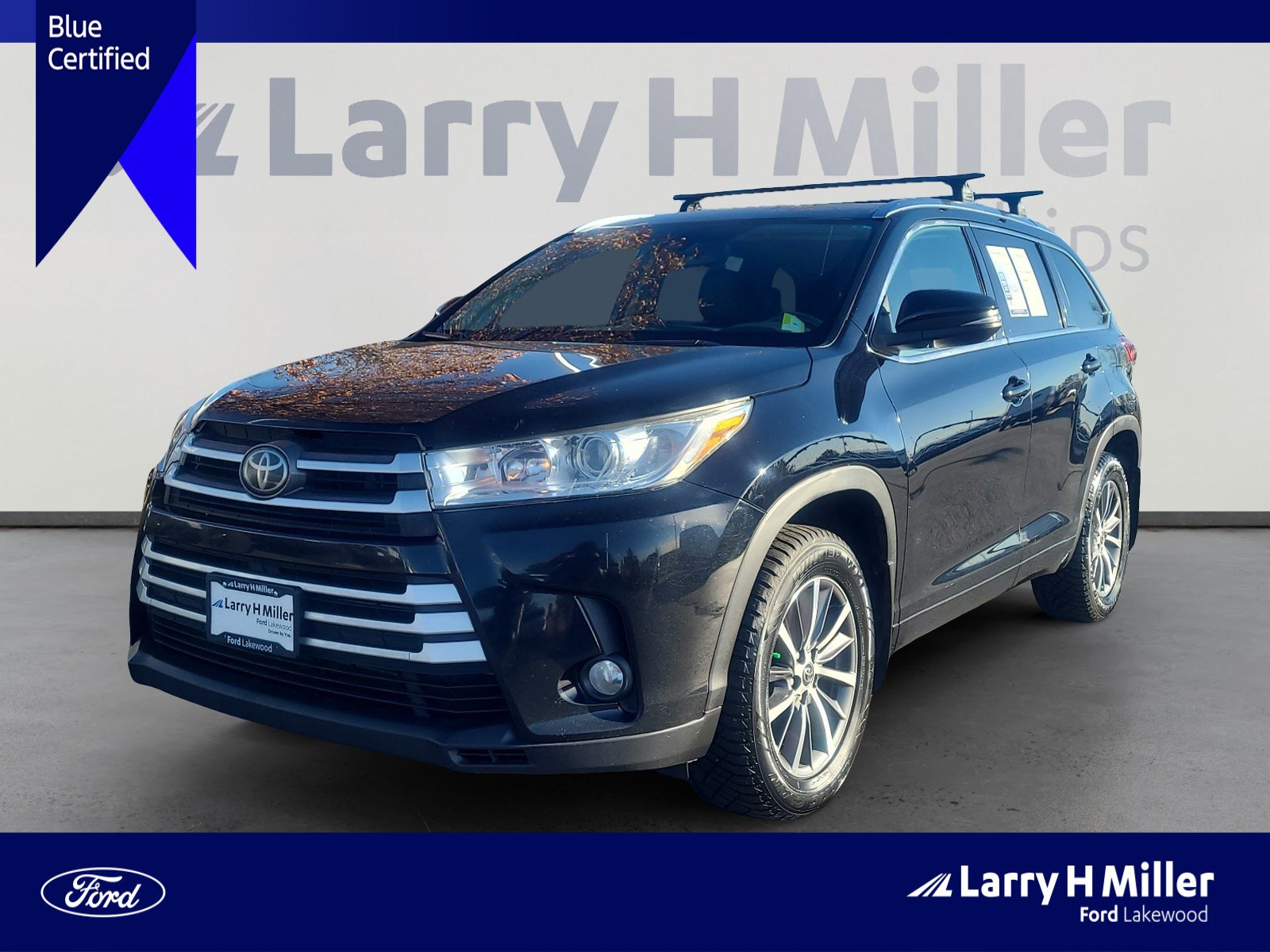 Used 2018 Toyota Highlander XLE image 1