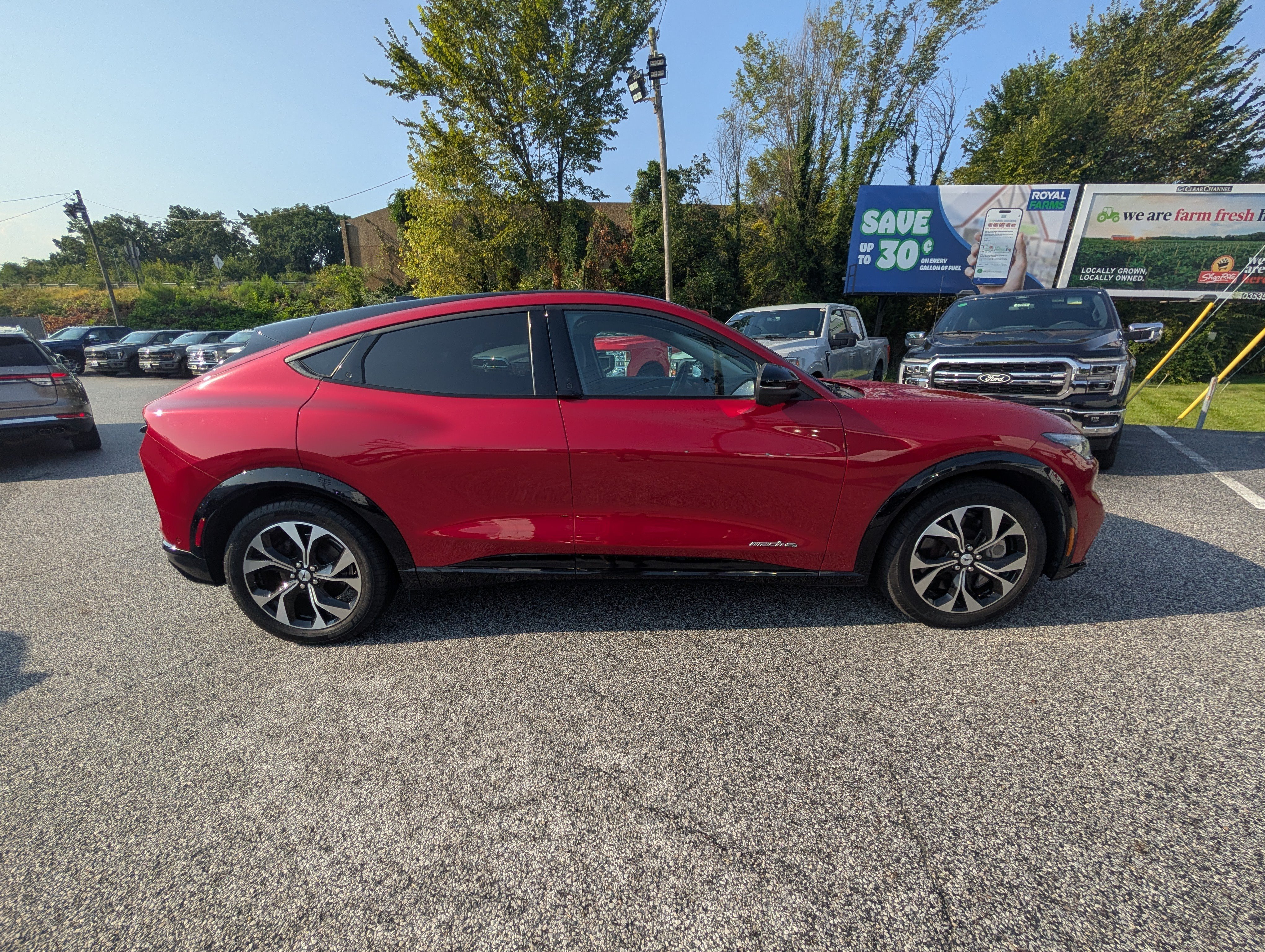 Certified 2023 Ford Mustang Mach-E Premium AWD/4WD image 8