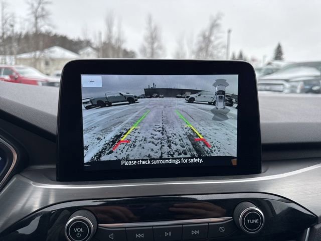 Certified 2022 Ford Escape Titanium w/ Class II Trailer Tow Package image 29