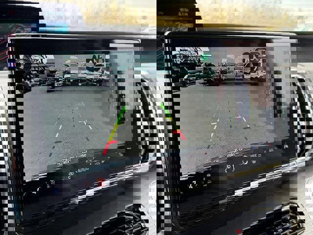 Certified 2025 Ford Expedition Max Platinum image 29