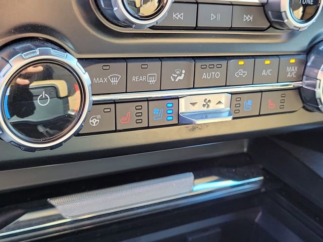 Certified 2023 Ford F250 Lariat w/ Lariat Ultimate Package image 16