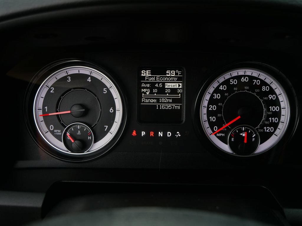 Used 2018 RAM 2500 Tradesman w/ Chrome Appearance Group AWD/4WD image 31
