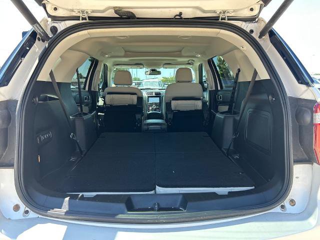 Certified 2017 Ford Explorer Platinum AWD/4WD image 6