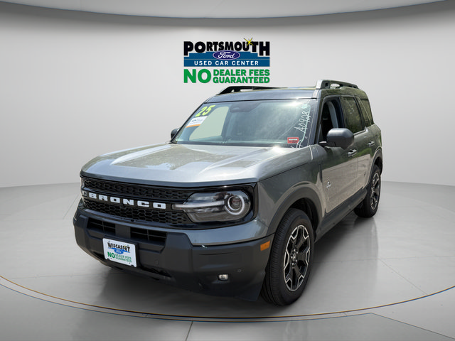 Certified 2025 Ford Bronco Sport Outer Banks w/ Outer Banks Tech Package+ AWD/4WD image 24
