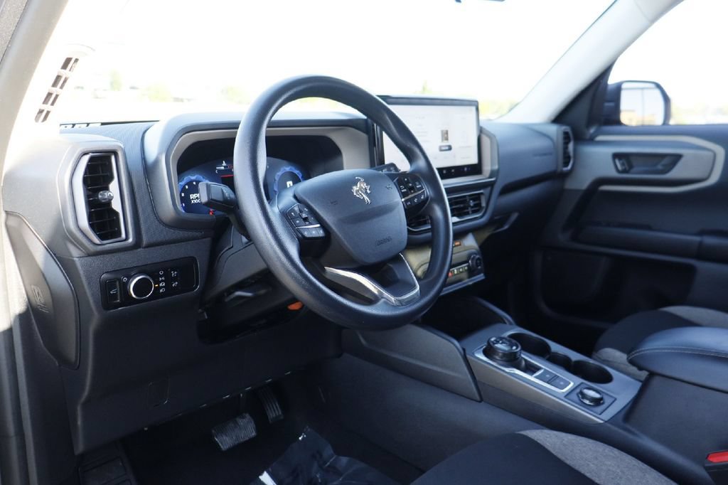 Certified 2025 Ford Bronco Sport Big Bend AWD/4WD image 3