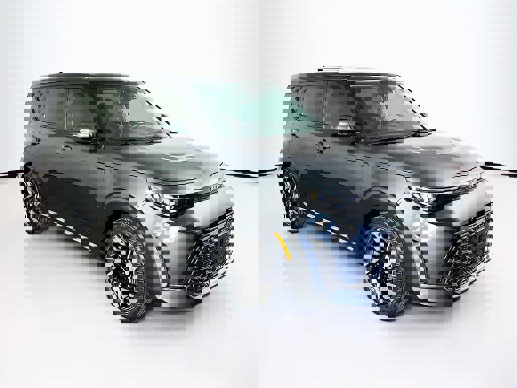 Used 2023 Kia Soul GT-Line w/ GT-Line Technology Package image 7