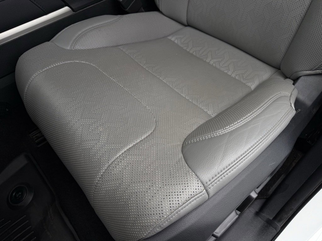 Used 2023 Toyota Tundra Limited image 24