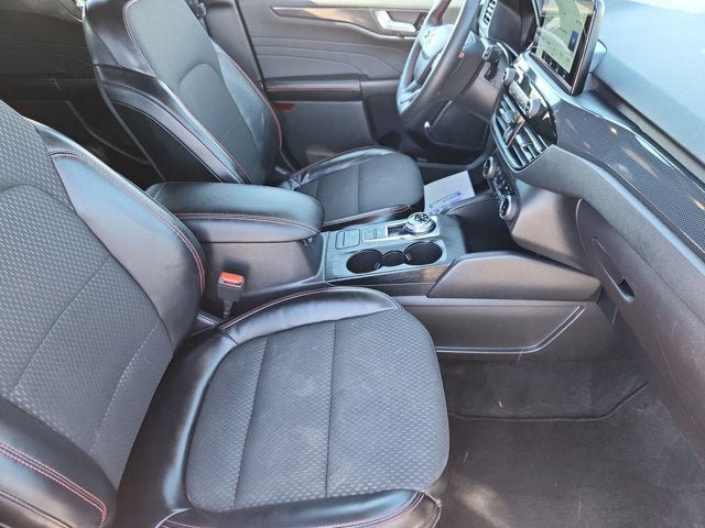 Certified 2024 Ford Escape ST-Line AWD/4WD image 15