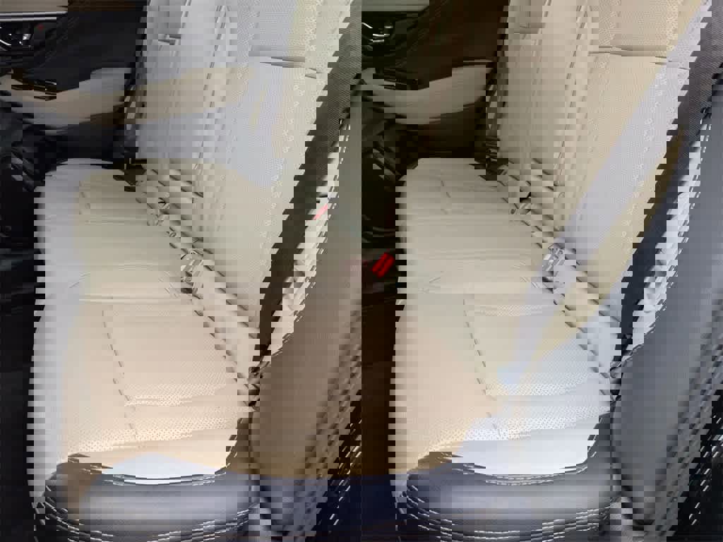 Used 2022 Subaru Outback Limited image 20