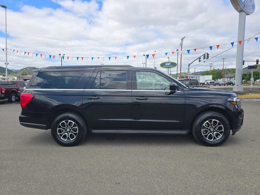 Certified 2024 Ford Expedition Max XLT AWD/4WD image 6