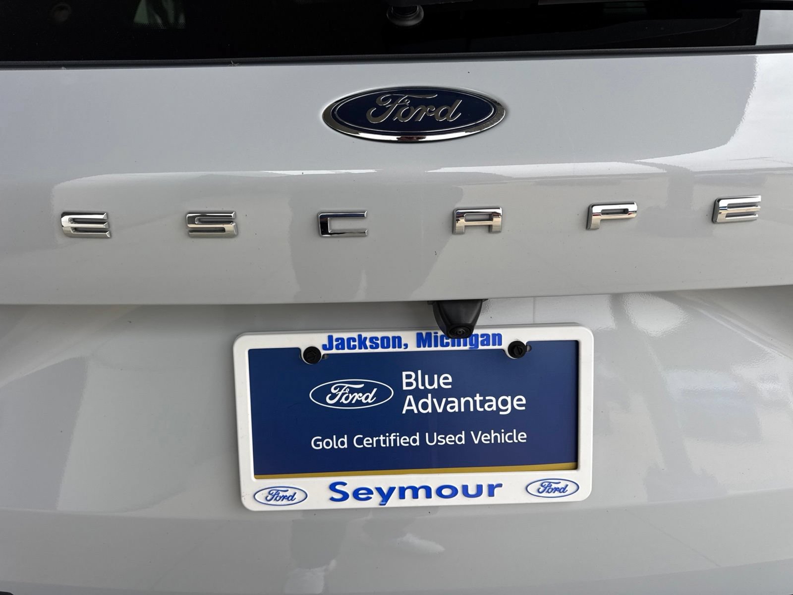 Certified 2025 Ford Escape SE FWD image 14