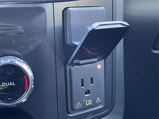 Certified 2022 Ford F150 XLT w/ Equipment Group 302A High image 20