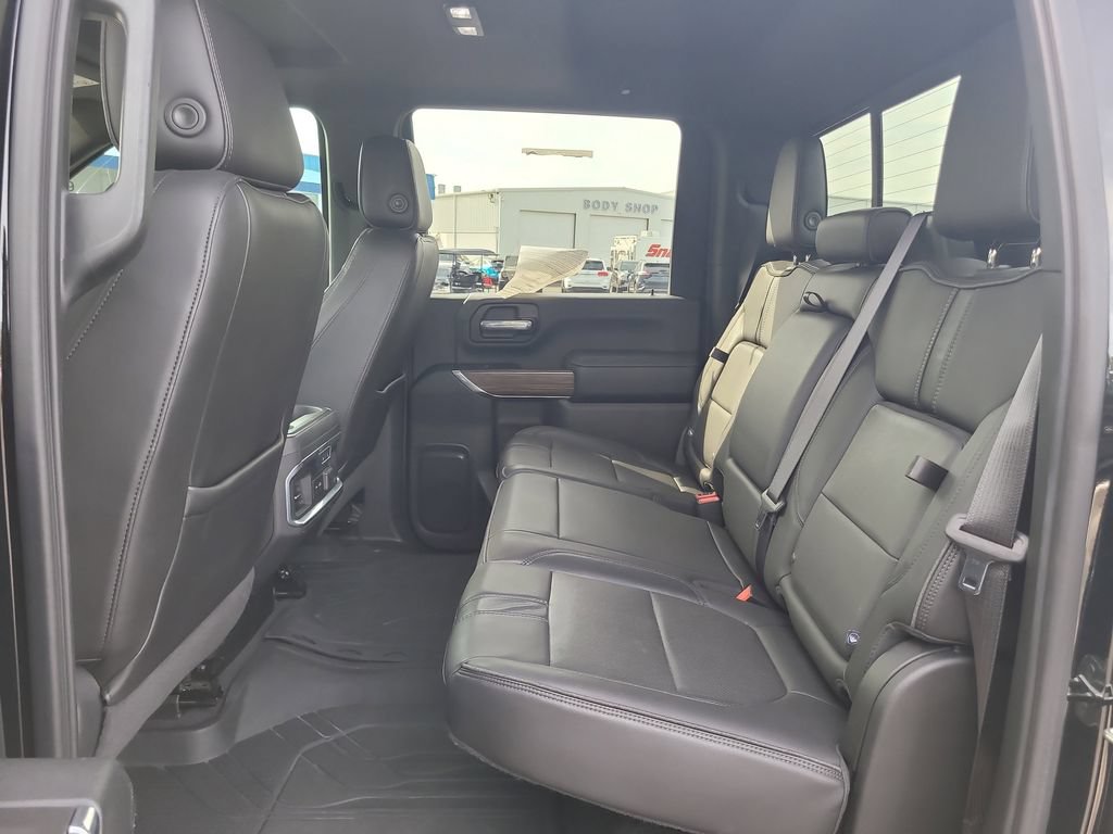 Used 2020 Chevrolet Silverado 2500 High Country w/ Z71 Off-Road Package AWD/4WD image 11