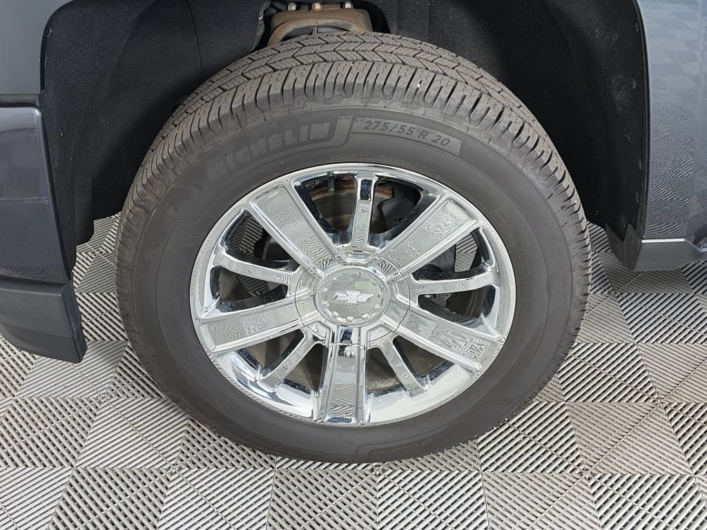 Used 2018 Chevrolet Silverado 1500 High Country AWD/4WD image 8