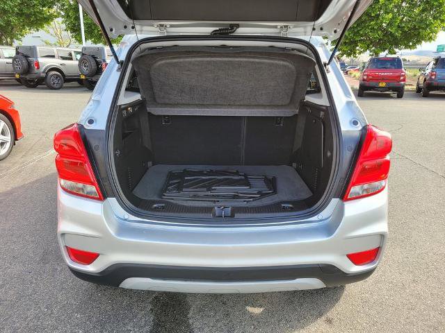 Used 2020 Chevrolet Trax LT w/ LT Convenience Package FWD image 10