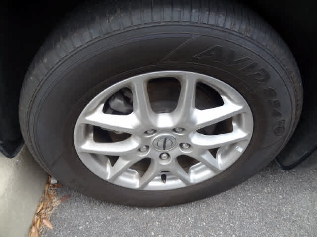 Used 2025 Chrysler Pacifica Select FWD image 11