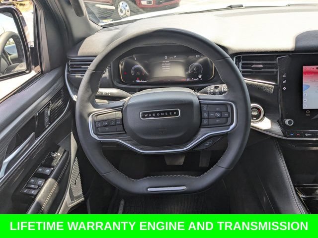 Used 2024 Jeep Wagoneer L Series II w/ Flexible Seating Group RWD image 18