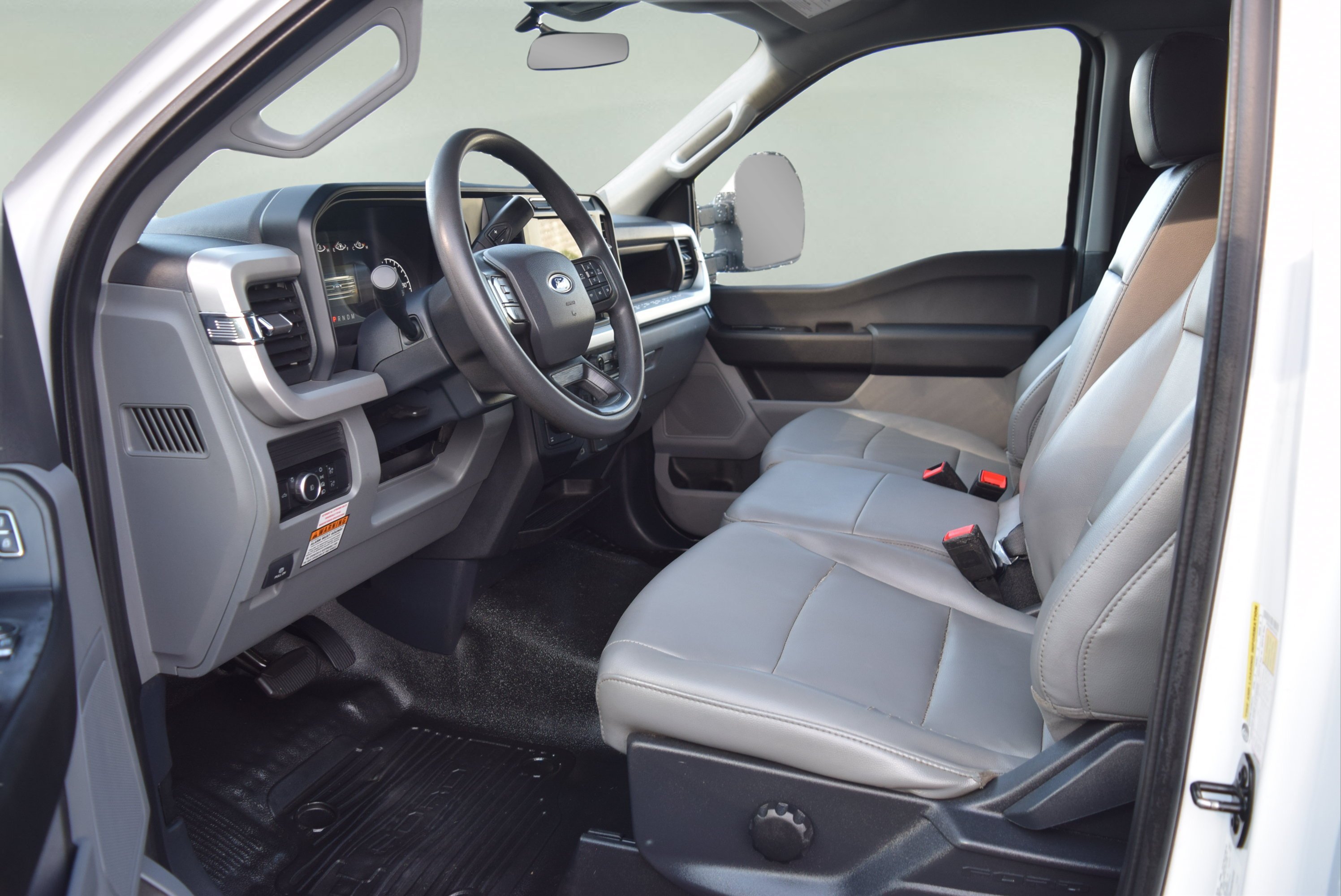 Certified 2023 Ford F350 XL w/ FX4 Off-Road Package AWD/4WD image 9