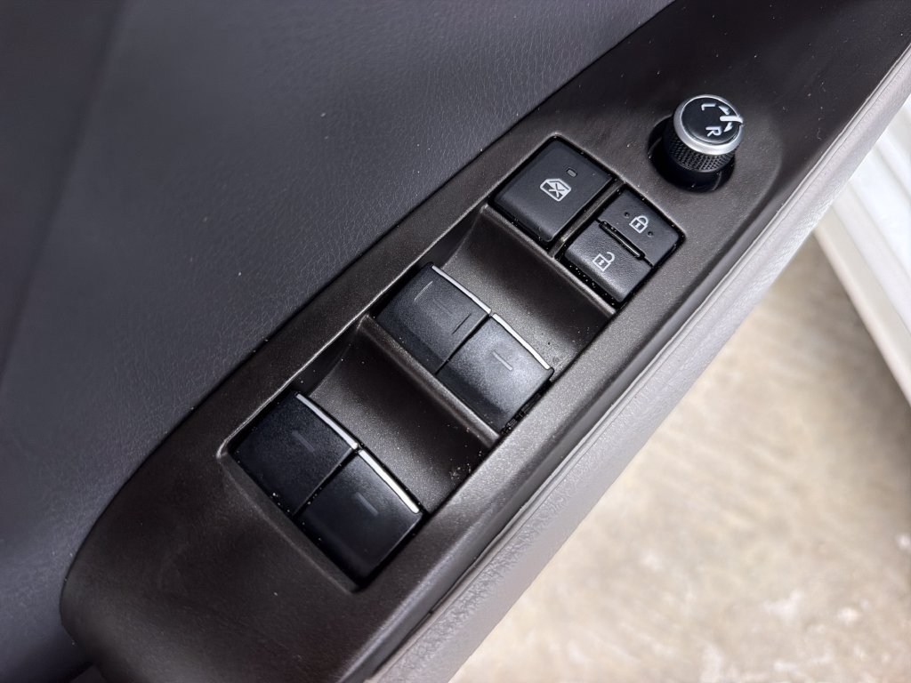 Used 2023 Toyota Camry XSE w/ Navigation Package FWD image 17