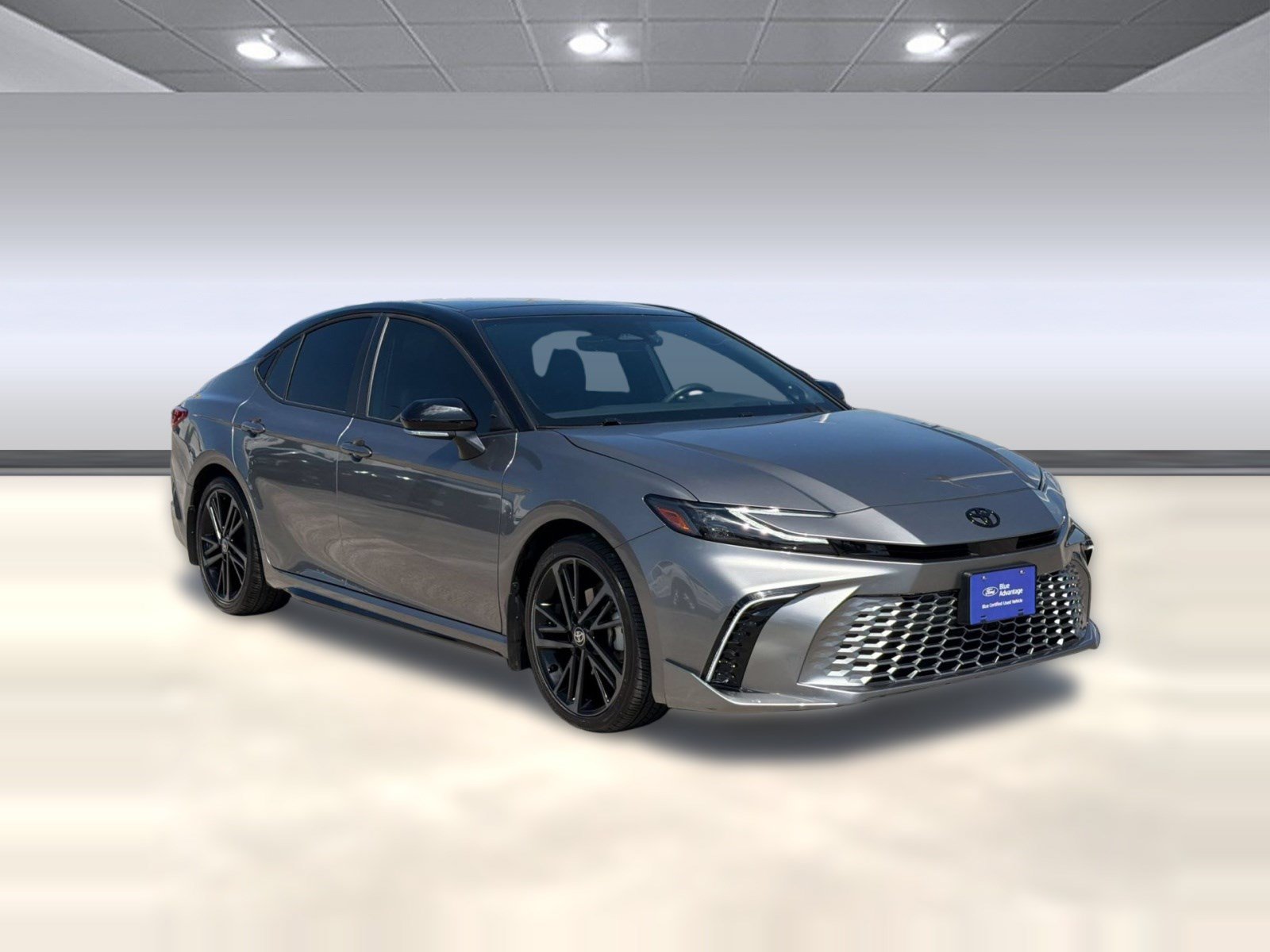 Used 2026 Toyota Camry XSE w/ Premium Package FWD image 7