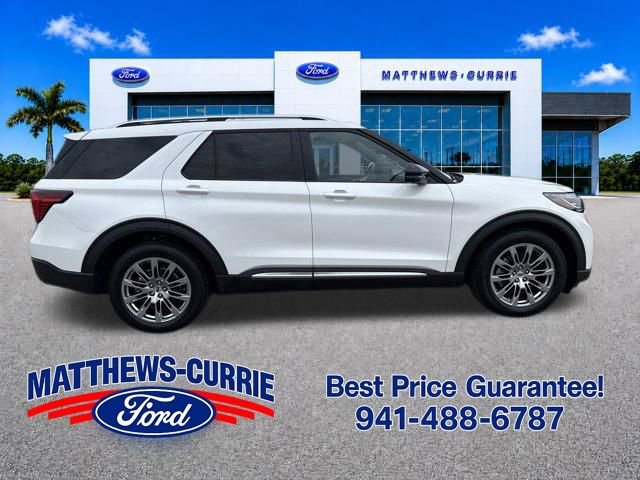Certified 2025 Ford Explorer Platinum RWD image 3