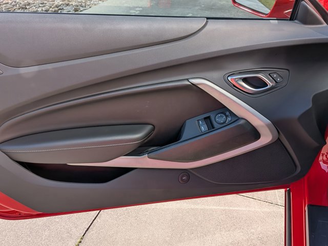 Used 2018 Chevrolet Camaro LT image 12