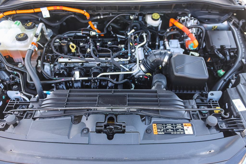 Certified 2023 Ford Escape Platinum w/ Premium Technology Package FWD image 31