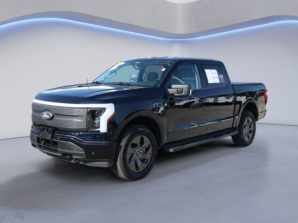 Certified 2025 Ford F150 Lightning Flash AWD/4WD image 2