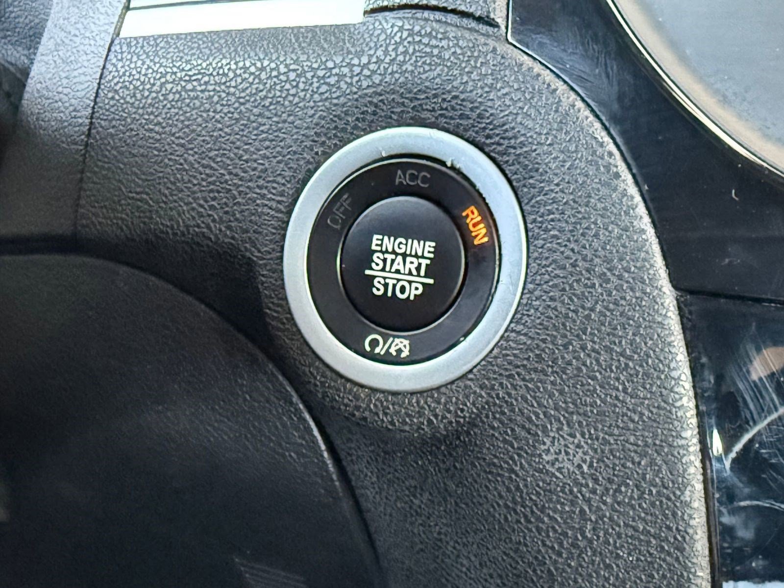 Used 2023 Chrysler 300 S image 26