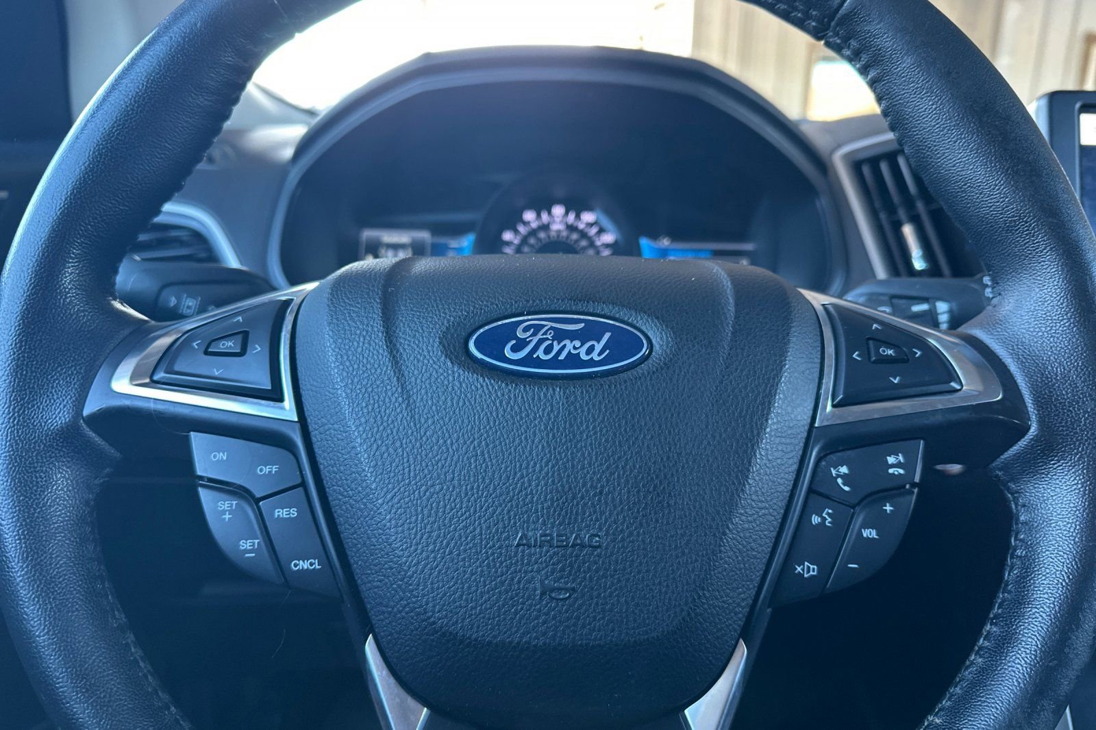 Certified 2022 Ford Edge SEL w/ Convenience Package AWD/4WD image 22