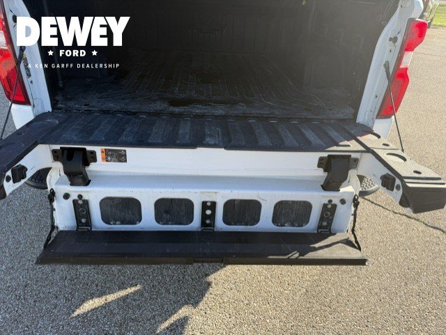 Used 2022 Chevrolet Silverado 1500 LTZ w/ LTZ Premium Package AWD/4WD image 31