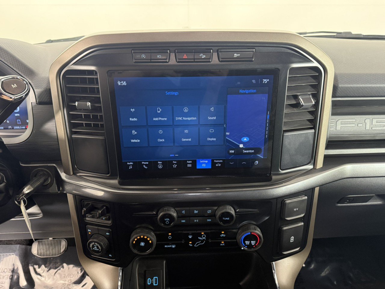 Certified 2024 Ford F150 STX w/ Equipment Group 201A FX4 AWD/4WD image 19