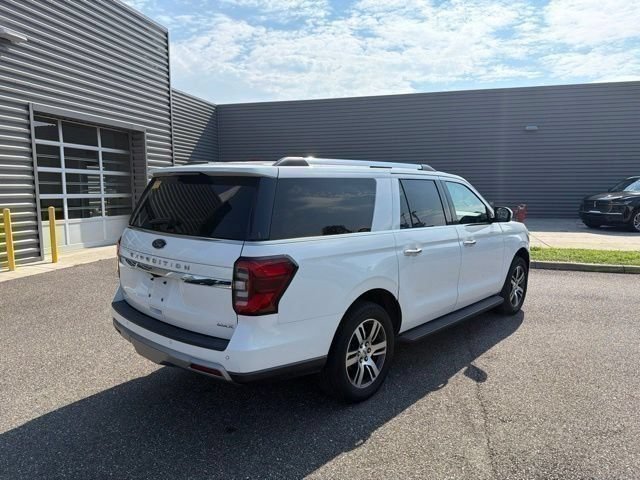 Certified 2024 Ford Expedition Max Limited RWD image 5