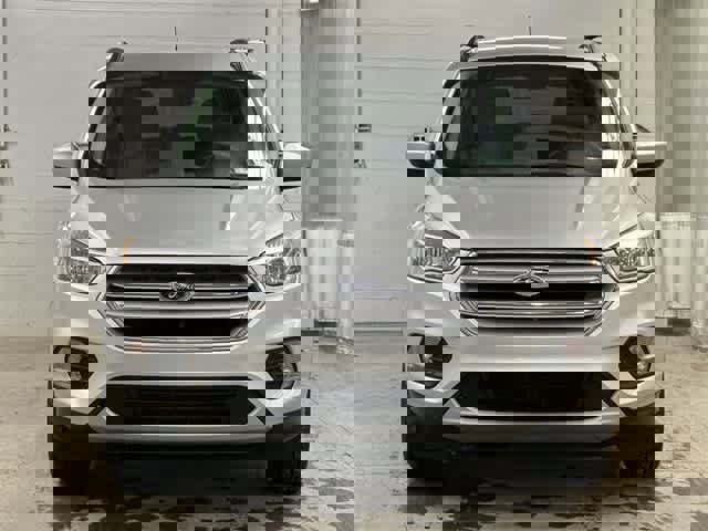 Certified 2018 Ford Escape SE image 8