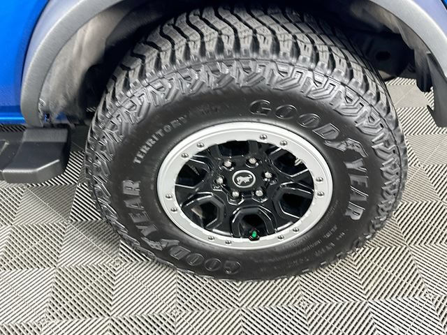 Certified 2022 Ford Bronco Black Diamond w/ Sasquatch Package AWD/4WD image 36