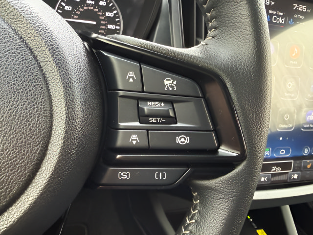 Used 2025 Subaru Forester Premium AWD/4WD image 18