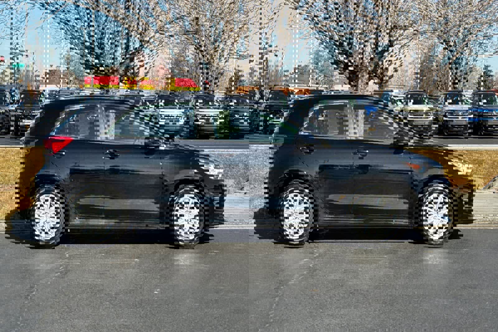 Used 2022 Kia Rio S image 6