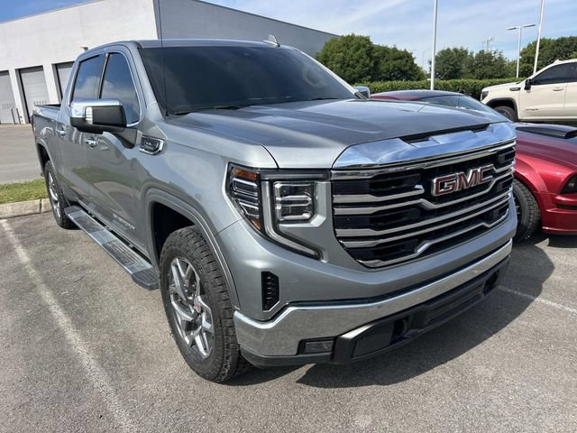 Used 2025 GMC Sierra 1500 SLT w/ SLT Premium Package AWD/4WD image 3