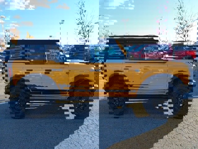 Certified 2022 Ford Bronco Wildtrak image 9