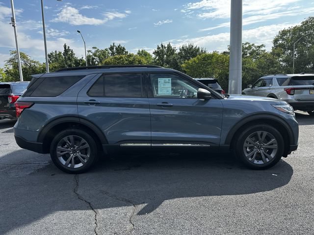 Certified 2025 Ford Explorer Active w/ Active Comfort Package AWD/4WD image 4