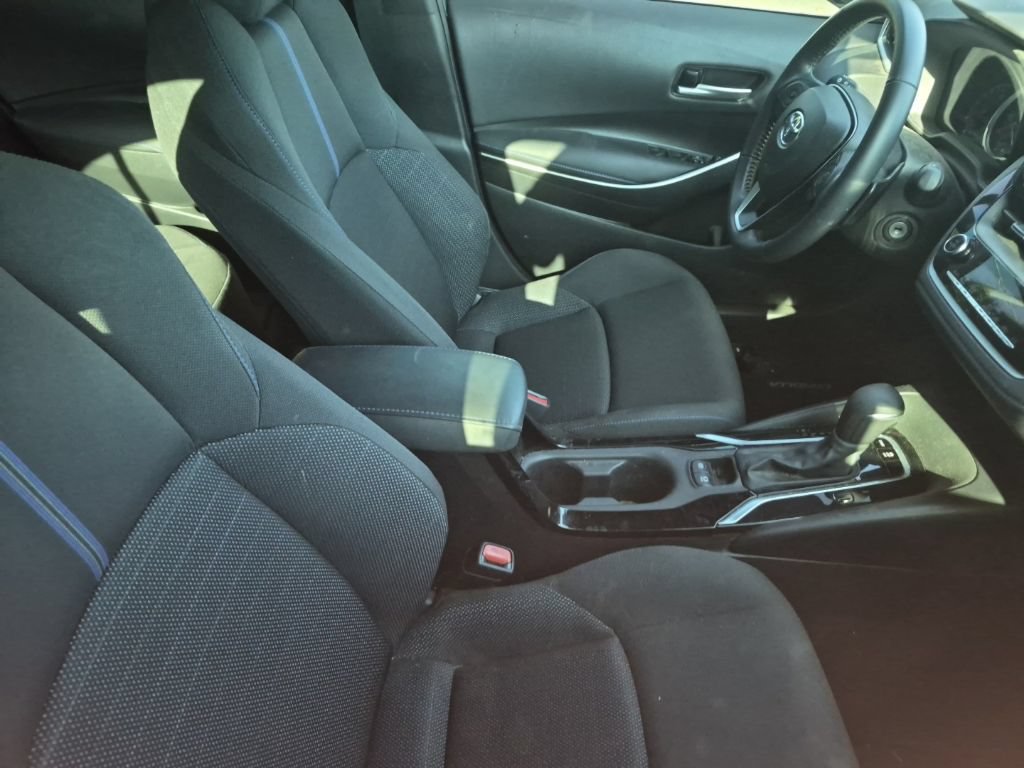 Used 2021 Toyota Corolla SE FWD image 30