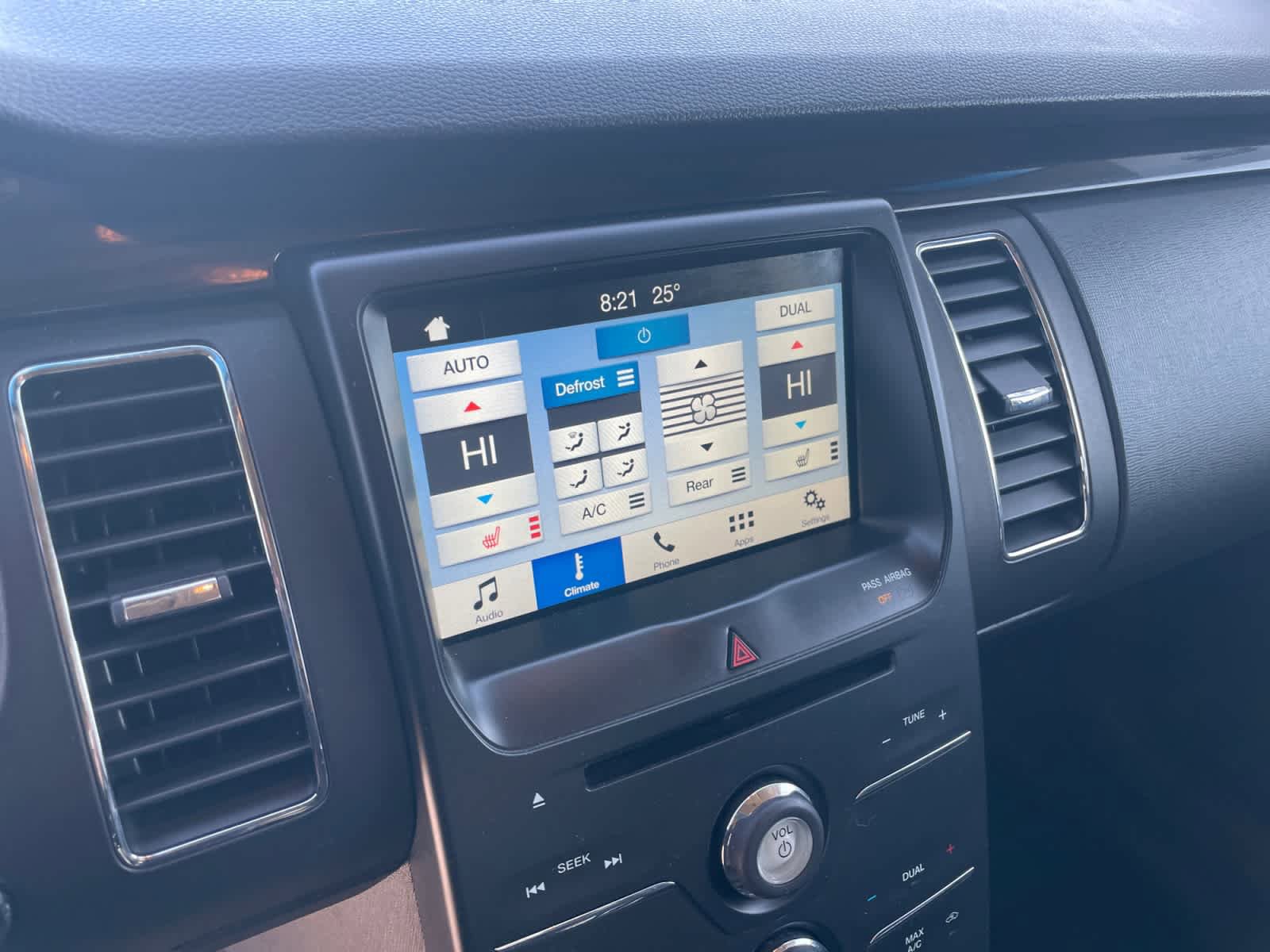 Certified 2019 Ford Flex SEL w/ Equipment Group 202A AWD/4WD image 15