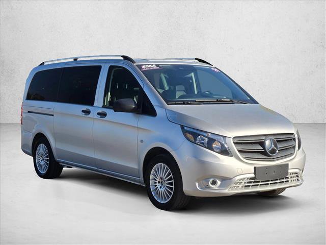 Used 2021 Mercedes-Benz Metris Passenger image 3