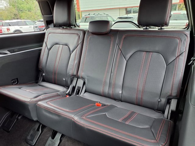 Certified 2022 Ford Expedition Limited AWD/4WD image 10