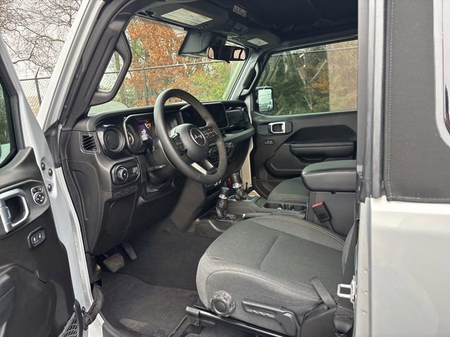 Used 2024 Jeep Wrangler Sport S image 12