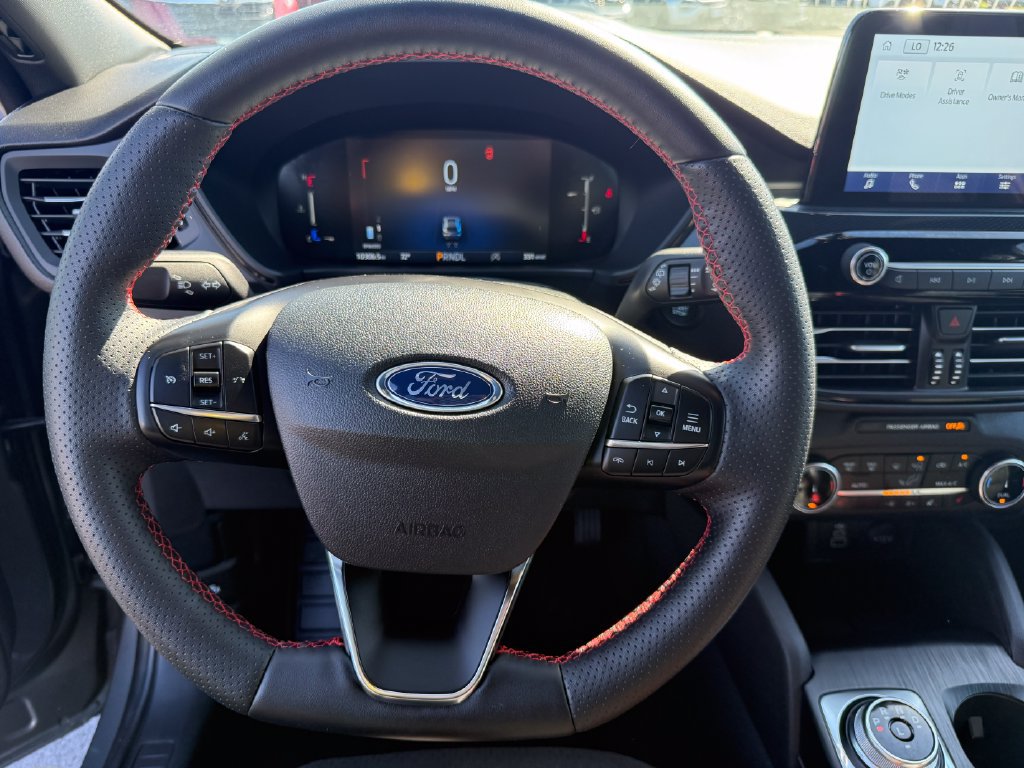Certified 2025 Ford Escape ST-Line w/ Cold Weather Package FWD image 22