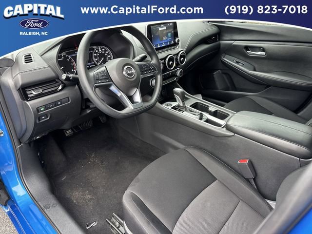 Used 2025 Nissan Sentra SV image 18