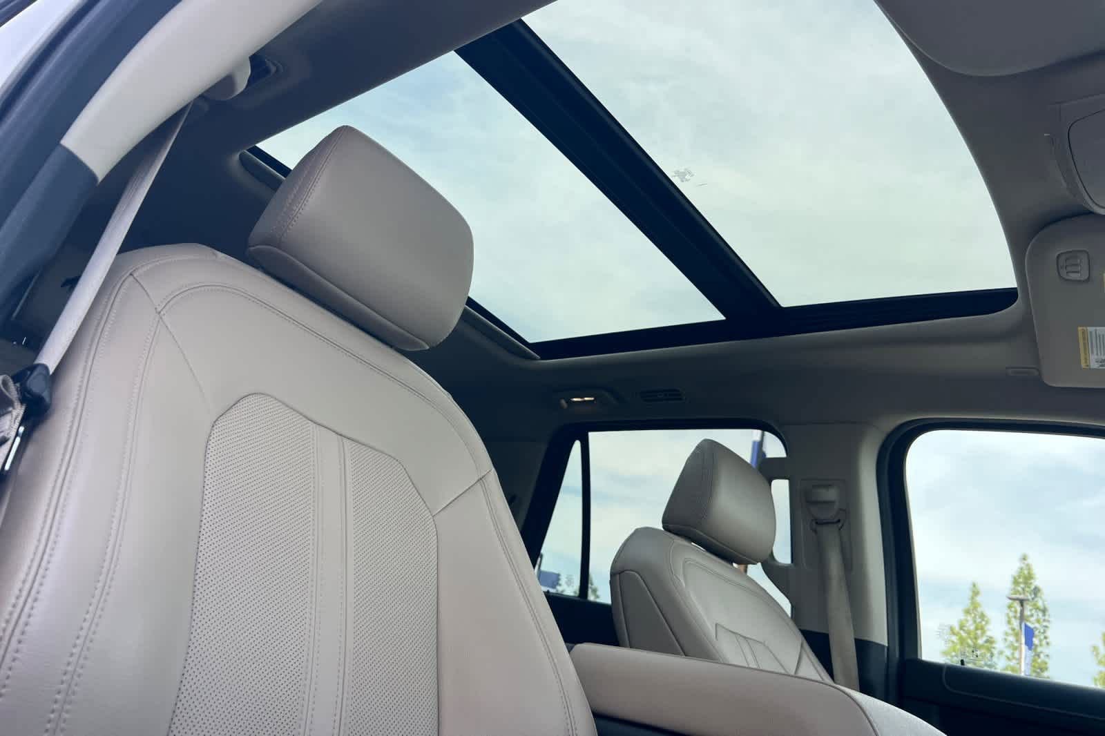 Certified 2024 Ford Expedition Max Limited image 19