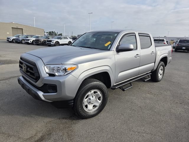 Used 2020 Toyota Tacoma SR AWD/4WD image 10