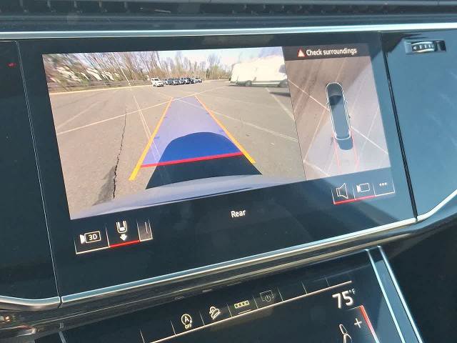 Used 2025 Audi Q7 3.0T Premium Plus AWD/4WD image 21